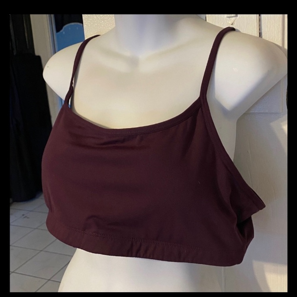 Fabletics Dark Purple Crop Top